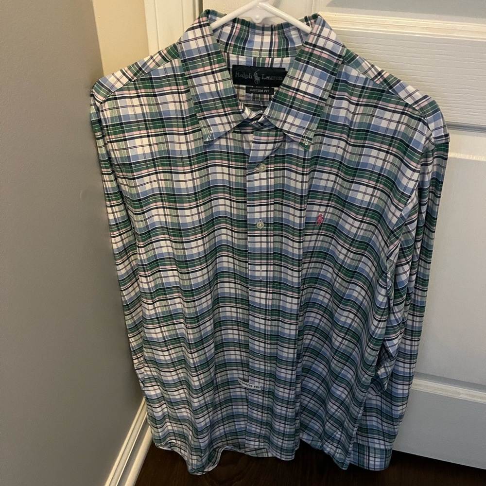 Mens button down shirt. Polo Ralph Lauren. Large.